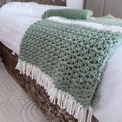 Cozy V-Stitch Blanket