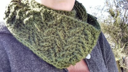 Tree Farm Cowl