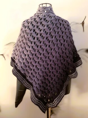 Triangular Scarf "Sinope"