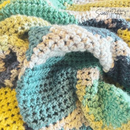 Forget Me Knot Baby Blanket