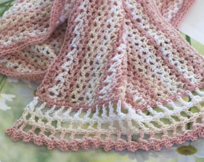 Little Shell Shawl