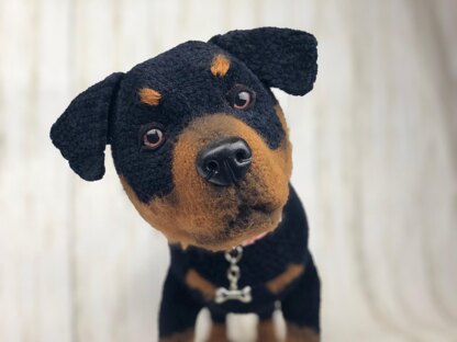 Rottweiler dog crochet Crochet pattern by Ambercraftstore | LoveCrafts