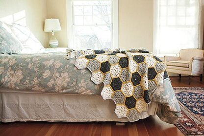 Busy Bee Throw