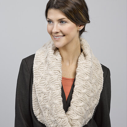 767 Luzia Cowl - Knitting Pattern for Women in Valley Yarns Brimfield