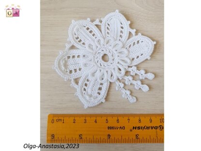 Double layer flower with tassels crochet