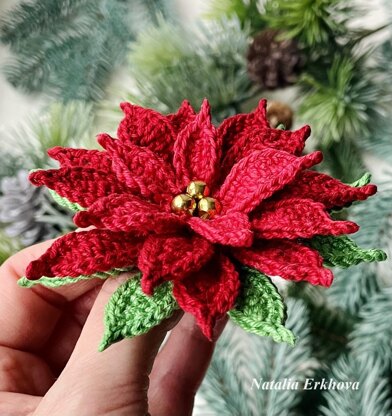 Poinsettia DIY Punch Embroidery Kit