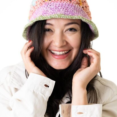 Granny Squares Hat in Lion Brand Mandala Ombre - M23053 MDO - Downloadable PDF