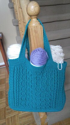 Cabled Zig Zag Bag