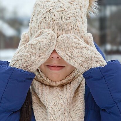 Frosty mittens