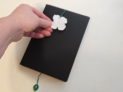 4 Petal flower bookmark