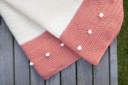 Polka Dots Edge Blanket