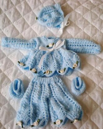 Knitting Pattern 10 inch tall Dolls, Angel Top, leggings, Bonnet and Shoes