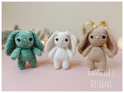 Muffin the Bunny Mini Crochet Amigurumi Kit