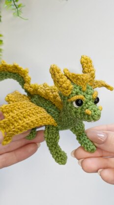 Dante the Dragon crochet pattern, amigurumi dragon pattern