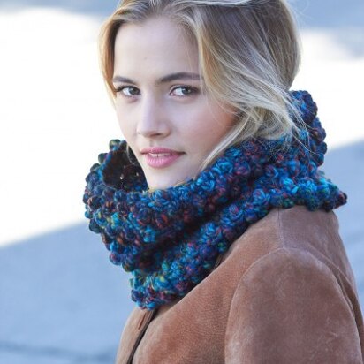 Faux Popcorn Cowl in Patons Colorwul - Downloadable PDF