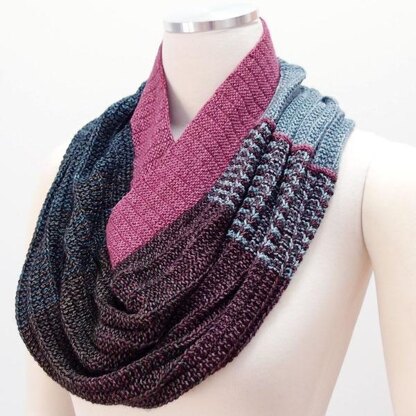 Gradiently Inclined Cowl