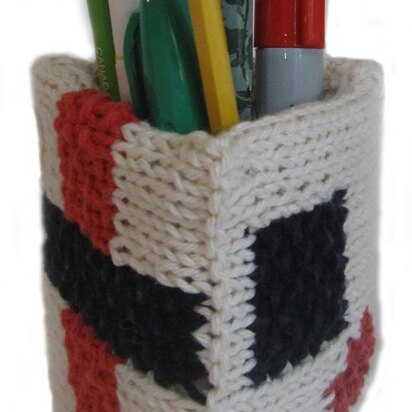 Triangular Pen Holder