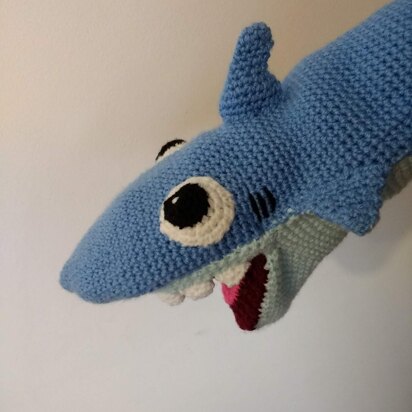 Baby Shark, amigurumi hand puppet