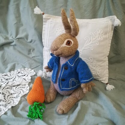Peter Rabbit, Toy Knitting Pattern for Kids  Downloadable PDF, English.