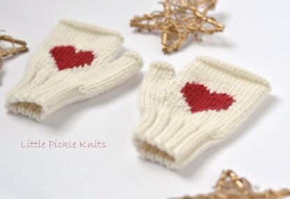 Heart Fingerless Mittens