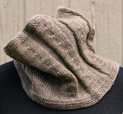 Daphne Cowl.