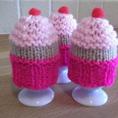  Egg Cosy - Cupcake style.