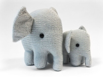 Mummy and Baby Elephant in Deramores Studio DK - Downloadable PDF