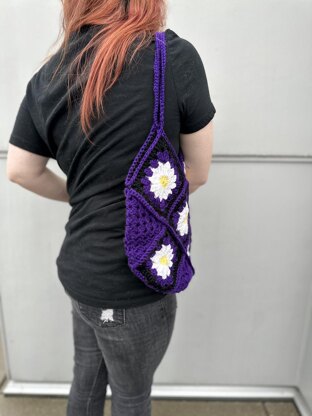 Daisy Granny Square Bag