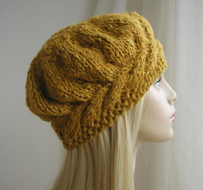 Weekend Cable Beret