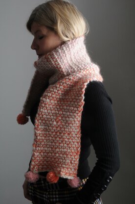 Two Colour Moss Stitch Scarf