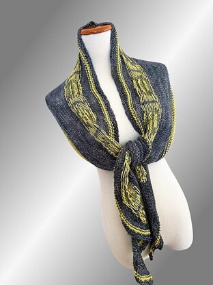 All smiles shawl