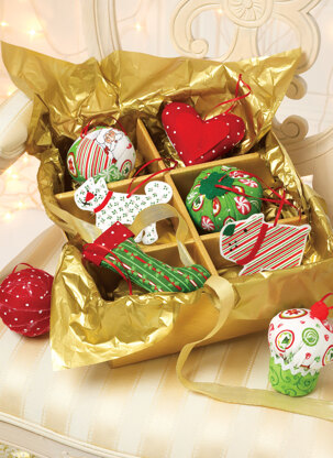 McCall's Ornaments Wreath Tree Skirt and Stocking M6453 - Paper Pattern Size One Size Only