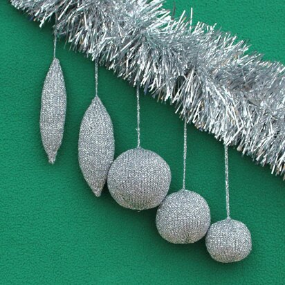 Baubles and Icicles (Plain)