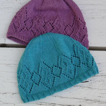 Diamond Twist Hat - knitting pattern