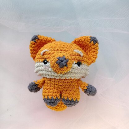 12 Easy mini amigurumi