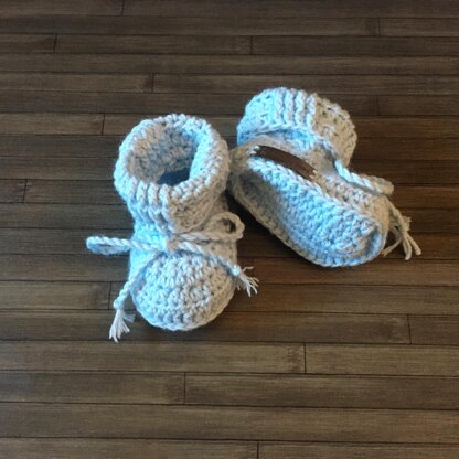 Zeb Baby Booties