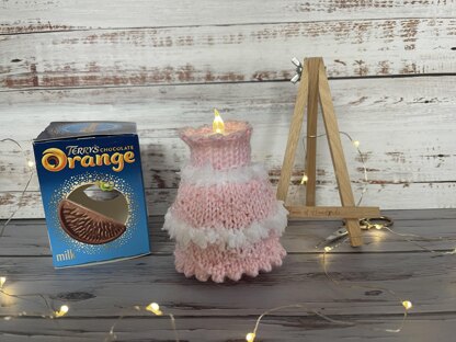 Light-up Birthday Cake Chocolate Orange Cover Knitting Pattern