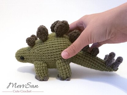 Amigurumi Stegosaurus Dinosaur