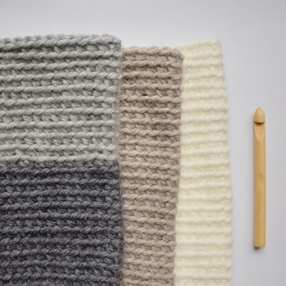 Crochet Pattern x The Chaud Infinity Cowl