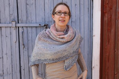 Memory Keeper's Shawl Knitting pattern by Lina Knits | LoveCrafts