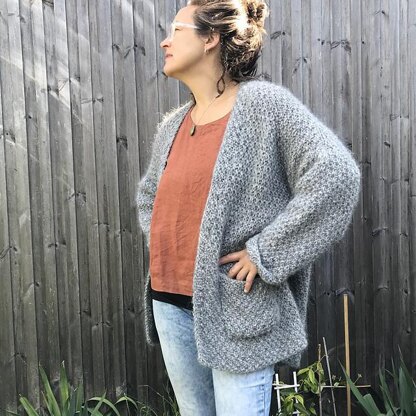 Mam's Cardigan Knitting pattern by Teti | LoveCrafts