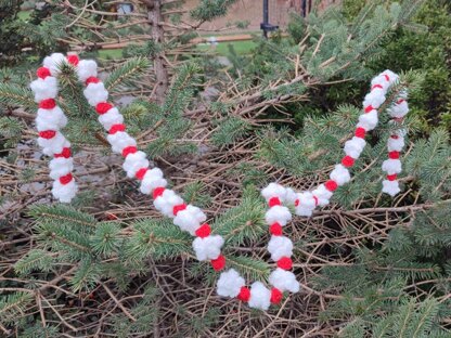 Crochet Christmas Berry & Popcorn Garland
