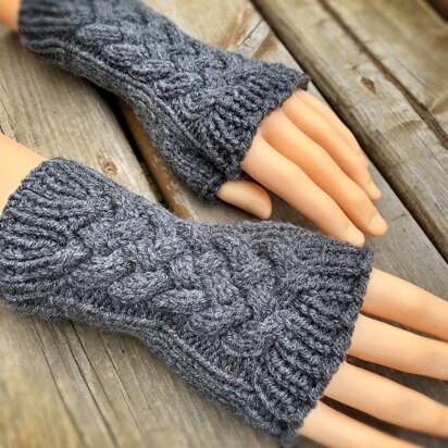 Cable Fingerless Gloves or Mitts