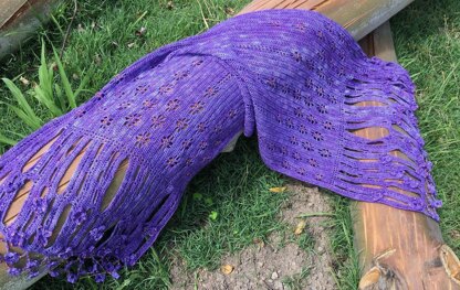 The Tangled Garden Shawl