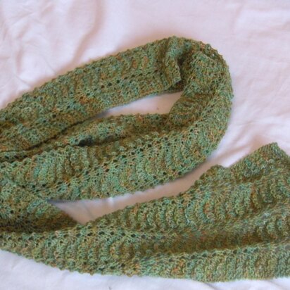 Ridged Feather Scarf