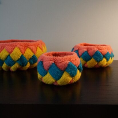 Tisket Tasket Entrelac Baskets