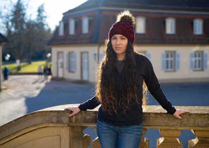Wandering Cables Beanie