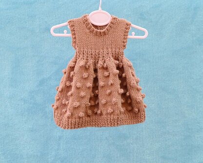 P124 Dolls Dresses
