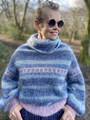Blue soft wool sweater by SuperTanya – SuperTanya