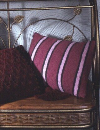 Simple Striped Pillow in Patons Decor